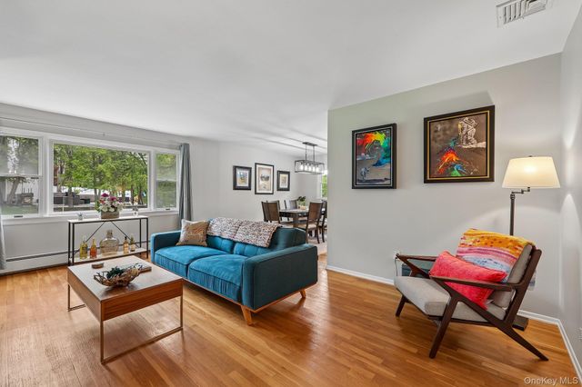 7 Glenmere Road, New City, NY 10956
