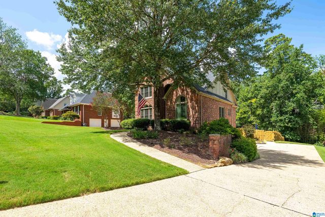 2083 BANEBERRY DRIVE, Hoover, AL 35244