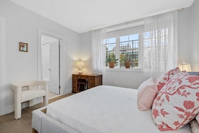 24 Rush St C, Somerville, MA 02145