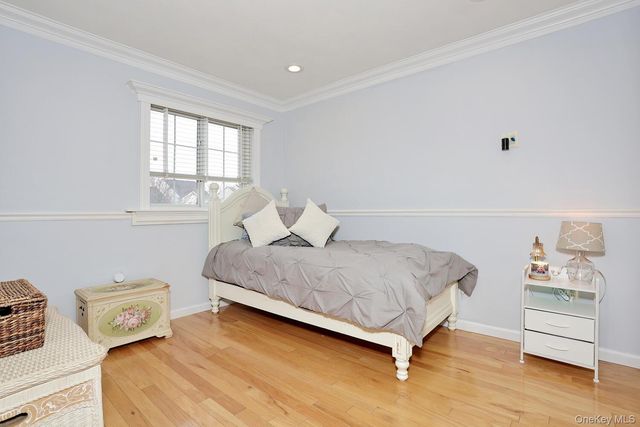 20 Alexander Drive, Washingtonville, NY 10992