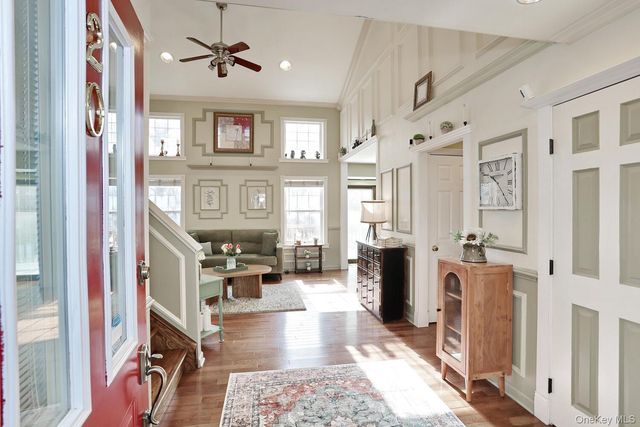 20 Alexander Drive, Washingtonville, NY 10992