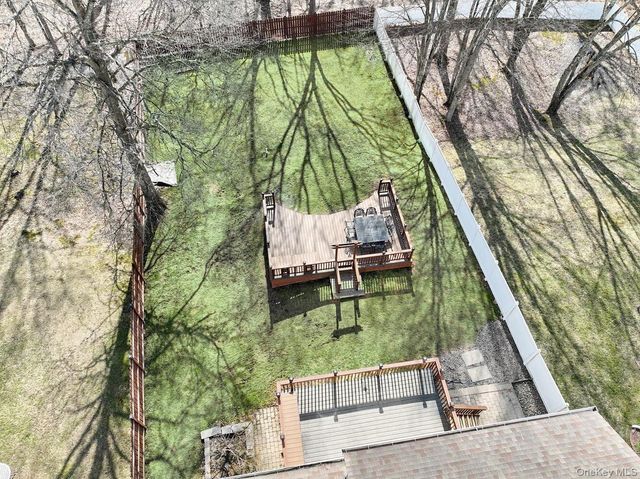 20 Alexander Drive, Washingtonville, NY 10992