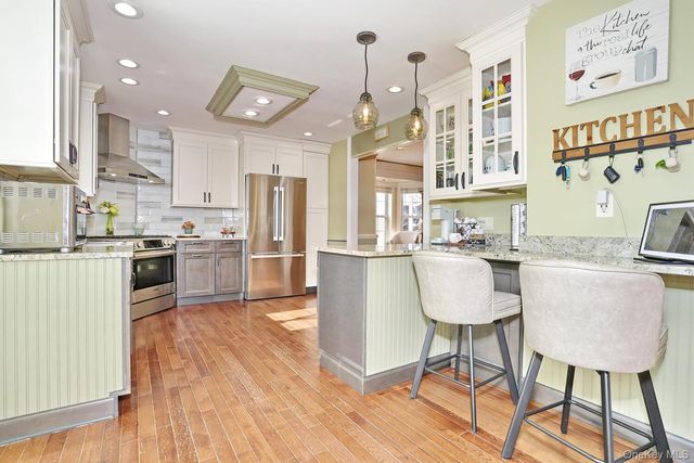 20 Alexander Drive, Washingtonville, NY 10992