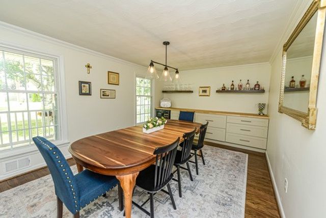 28 Stallion Circle, Greece, NY 14626