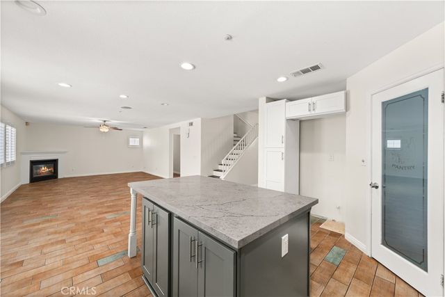 15556 Skylark, Fontana, CA 92336