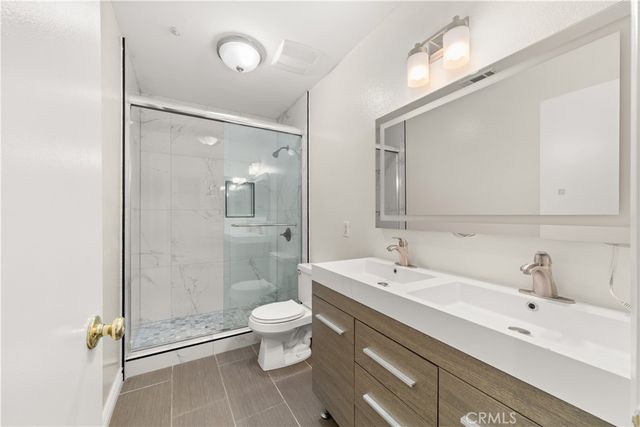 15556 Skylark, Fontana, CA 92336