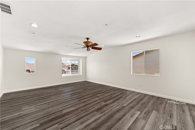 15556 Skylark, Fontana, CA 92336