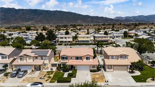 15556 Skylark, Fontana, CA 92336