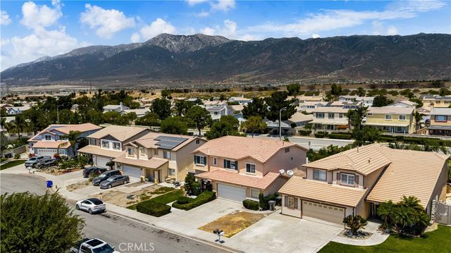 15556 Skylark, Fontana, CA 92336