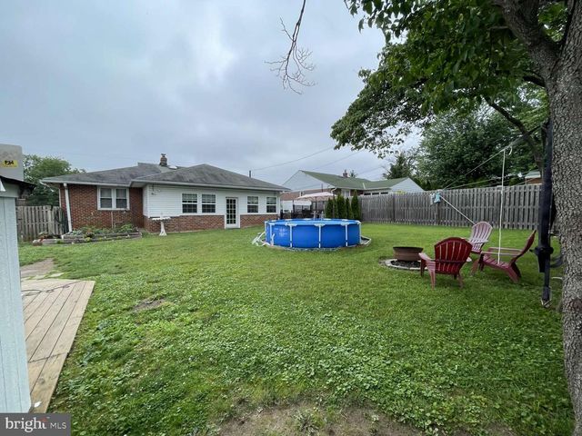 914 NEW HOPE ST, Norristown, PA 19401
