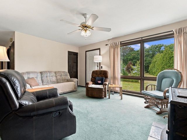 64 Hidden Meadow, Milton, VT 05468