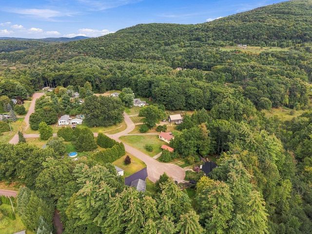 64 Hidden Meadow, Milton, VT 05468
