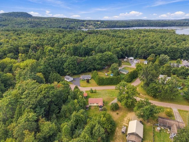 64 Hidden Meadow, Milton, VT 05468