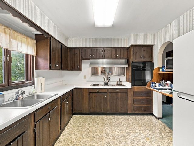 64 Hidden Meadow, Milton, VT 05468