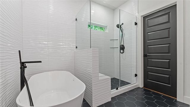 16 Overton Drive, Bella Vista, AR 72714
