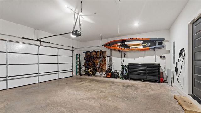 16 Overton Drive, Bella Vista, AR 72714