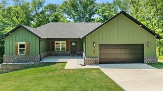 16 Overton Drive, Bella Vista, AR 72714