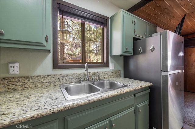629 Sugarloaf Boulevard, Big Bear City, CA 92314