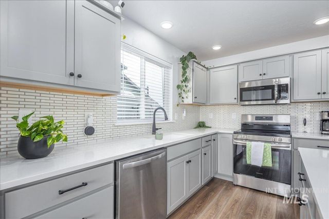 7620 E Limpkin Dr., Nampa, ID 83687