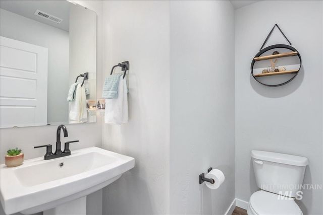 7620 E Limpkin Dr., Nampa, ID 83687