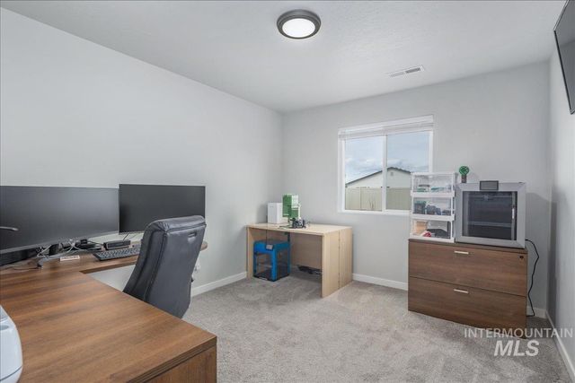 7620 E Limpkin Dr., Nampa, ID 83687