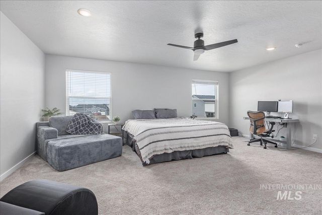 7620 E Limpkin Dr., Nampa, ID 83687