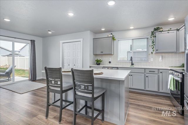 7620 E Limpkin Dr., Nampa, ID 83687