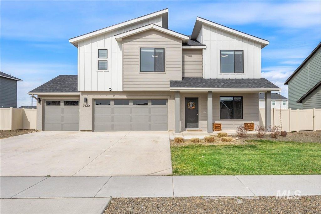7620 E Limpkin Dr., Nampa, ID 83687