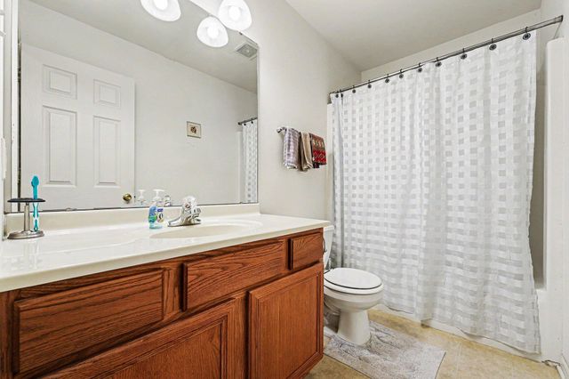 399 Golden Oak Court, Crown Point, IN 46307