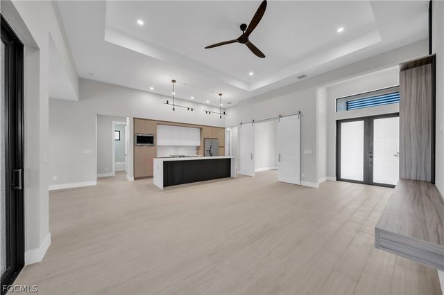 2858 SW 25th PL, Cape Coral, FL 33914