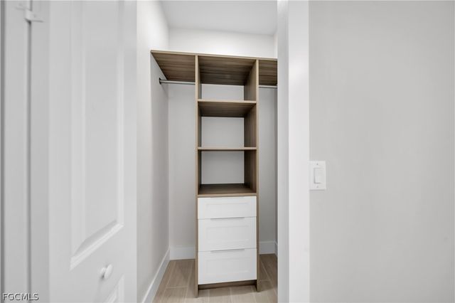 2858 SW 25th PL, Cape Coral, FL 33914