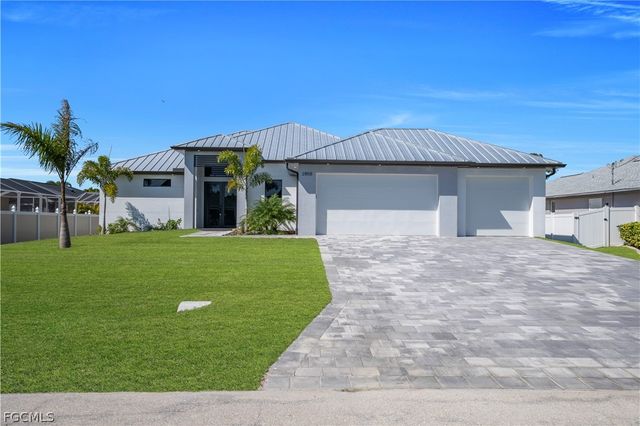 2858 SW 25th PL, Cape Coral, FL 33914