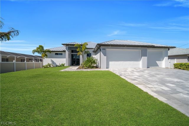 2858 SW 25th PL, Cape Coral, FL 33914