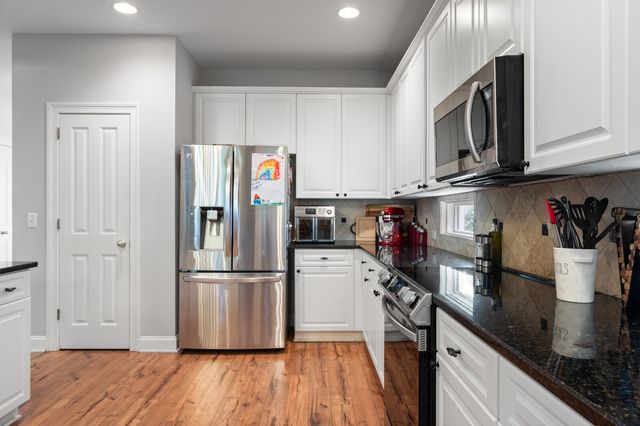 6156 Brentwood Chase Dr, Brentwood, TN 37027