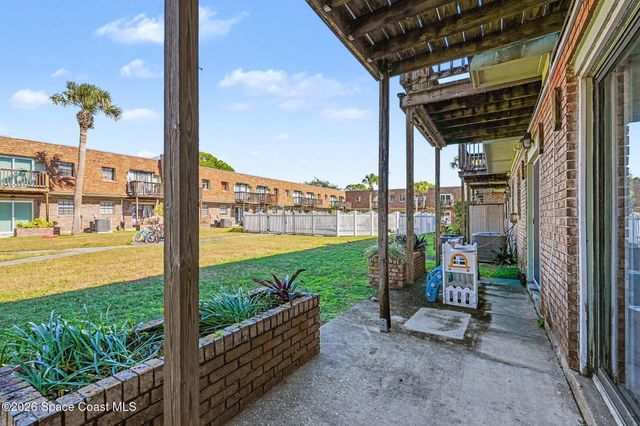 1300 Arlington Lane NE 123, Palm Bay, FL 32905