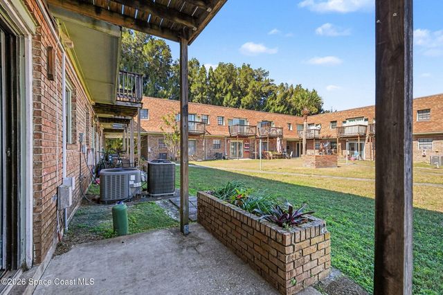 1300 Arlington Lane NE 123, Palm Bay, FL 32905