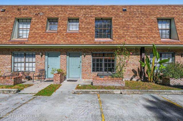 1300 Arlington Lane NE 123, Palm Bay, FL 32905