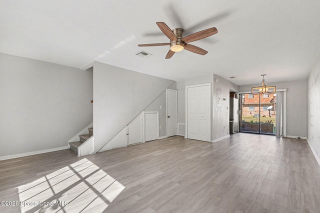 1300 Arlington Lane NE 123, Palm Bay, FL 32905