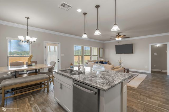 107 Vienne Trace, Haughton, LA 71037