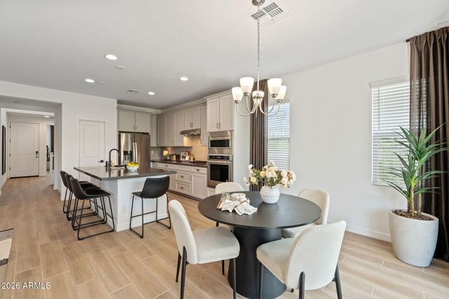 6455 N 17TH Place, Phoenix, AZ 85016