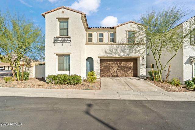 6455 N 17TH Place, Phoenix, AZ 85016