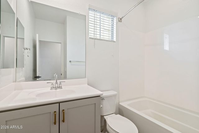 6455 N 17TH Place, Phoenix, AZ 85016