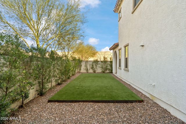 6455 N 17TH Place, Phoenix, AZ 85016