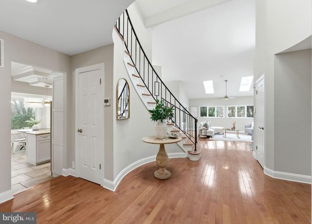 100 ST VINCENT CT, Cherry Hill, NJ 08003