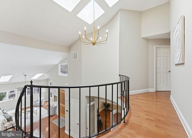 100 ST VINCENT CT, Cherry Hill, NJ 08003