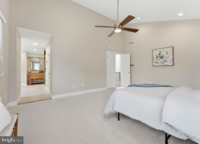 100 ST VINCENT CT, Cherry Hill, NJ 08003