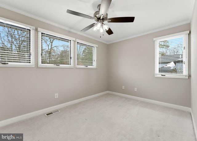 100 ST VINCENT CT, Cherry Hill, NJ 08003