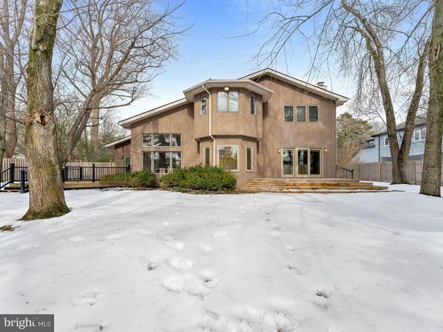 100 ST VINCENT CT, Cherry Hill, NJ 08003