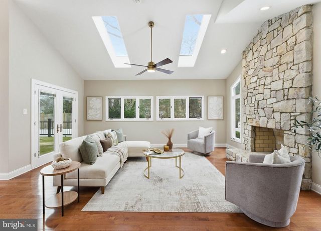 100 ST VINCENT CT, Cherry Hill, NJ 08003