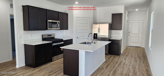 12262 E Patricia Ann Drive, Vail, AZ 85641